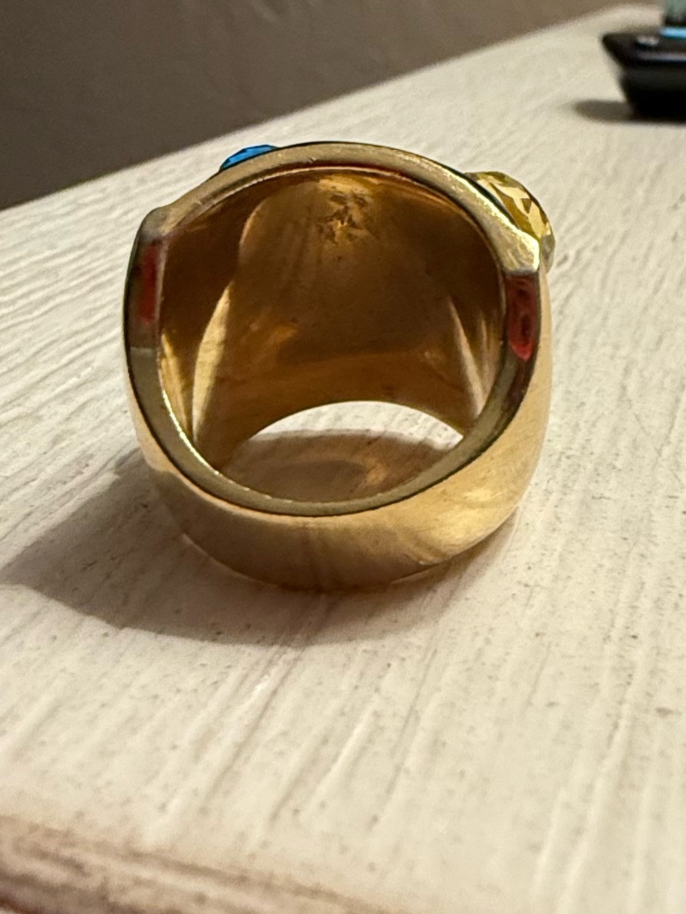 Crystal Statement Ring - Picture 5 of 7